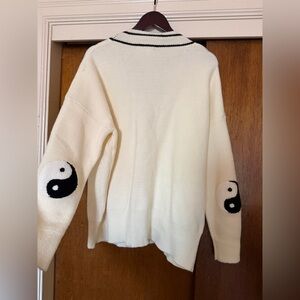 Women's vintage style Cream Cardigan Sweater